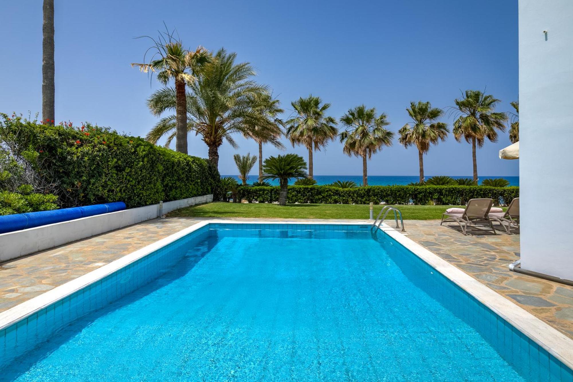 Platzia Beach Villas Paphos Ngoại thất bức ảnh